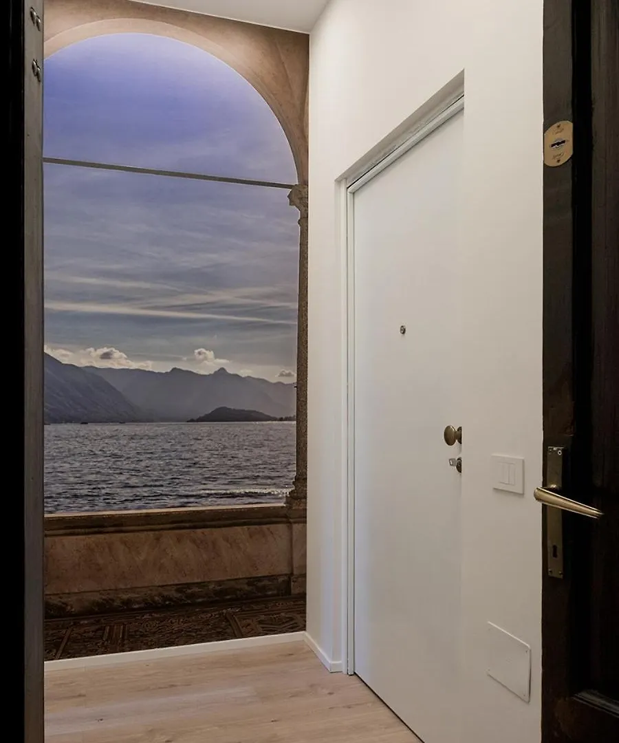 Exclusive Green Apartment - City Center - Como - Near Station